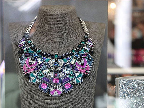 Oscar Nonis - Las Vegas Advertising